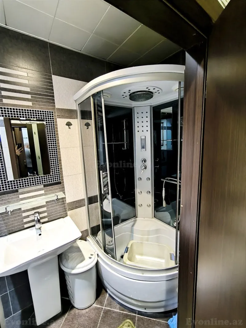Kirayə verilir 2 otaqlı Mənzil Yeni tikili 60 m² Neftçilər m. - şəkil 11