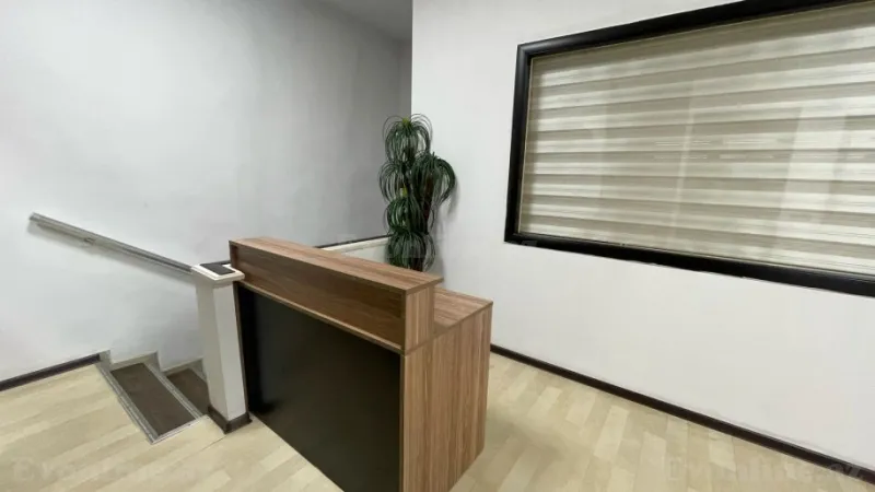 Kirayə verilir Ofis 205 m² Xətai r. - şəkil 12