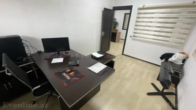 Kirayə verilir Ofis 205 m² Xətai r. - şəkil 13
