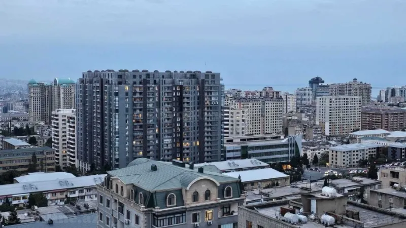 Satılır 2 otaqlı Mənzil Yeni tikili 80 m² İnşaatçılar m. - şəkil 5