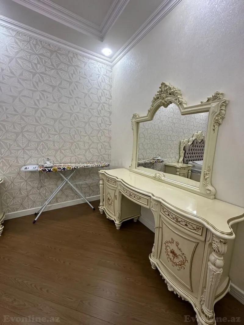 Kirayə verilir 3 otaqlı Mənzil Yeni tikili 150 m² Xətai m. - şəkil 11