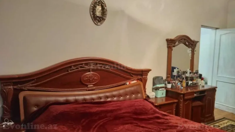 Satılır 2 otaqlı Mənzil Köhnə tikili 60 m² Nərimanov r. - şəkil 4