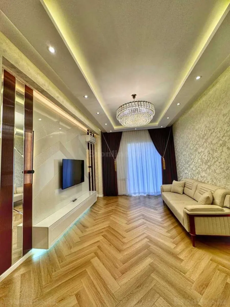 Satılır 3 otaqlı Mənzil Yeni tikili 110 m² Koroğlu m. - şəkil 2