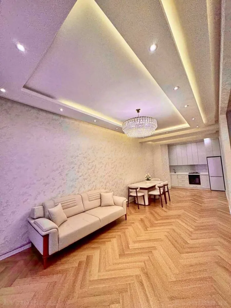 Satılır 3 otaqlı Mənzil Yeni tikili 110 m² Koroğlu m. - şəkil 3