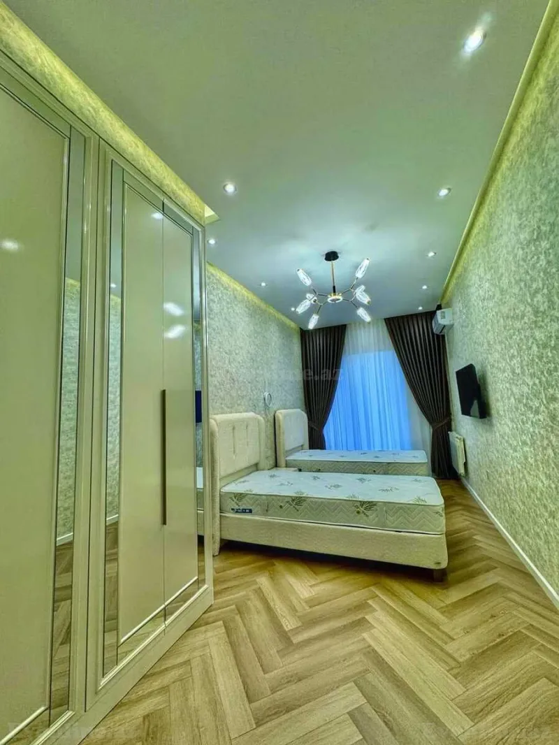 Satılır 3 otaqlı Mənzil Yeni tikili 110 m² Koroğlu m. - şəkil 6