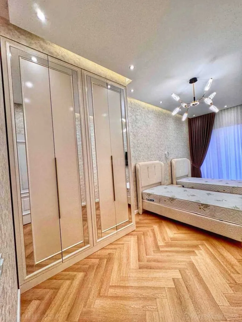 Satılır 3 otaqlı Mənzil Yeni tikili 110 m² Koroğlu m. - şəkil 8