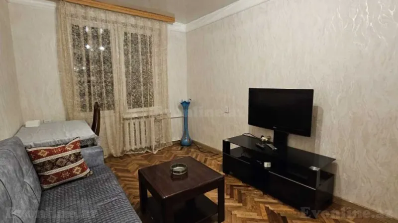 Kirayə verilir 2 otaqlı Mənzil Köhnə tikili 45 m² Yasamal r. - şəkil 8