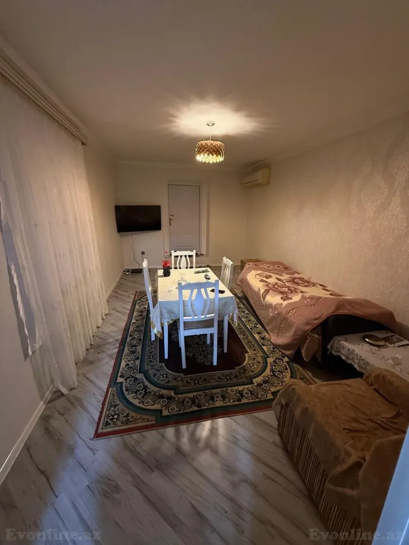 2 otaqlı Mənzil 60 m² Xətai r. Kirayə verilir