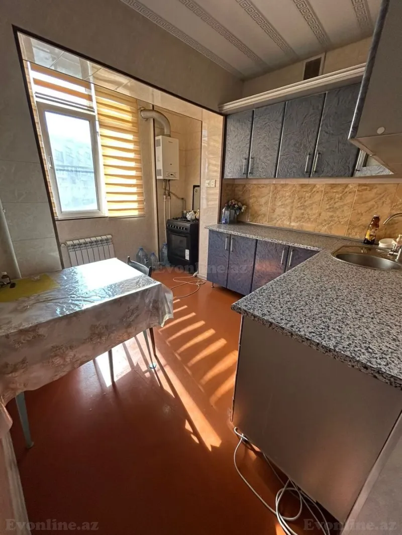 Satılır 3 otaqlı Mənzil Köhnə tikili 80 m² Köhnə Günəşli - şəkil 8