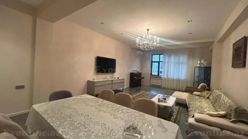 Satılır 4 otaqlı Mənzil Yeni tikili 202 m² 28 May m. - şəkil 7