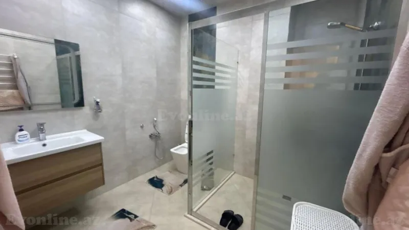 Satılır 4 otaqlı Mənzil Yeni tikili 202 m² 28 May m. - şəkil 8