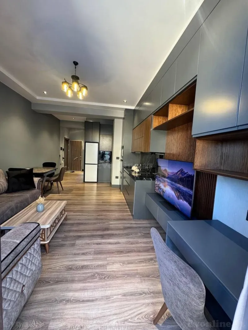 2 otaqlı Mənzil 80 m² Xətai r. Kirayə verilir