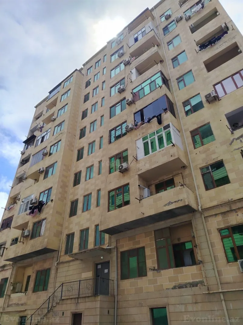 3 otaqlı Mənzil 58 m² Xırdalan Satılır