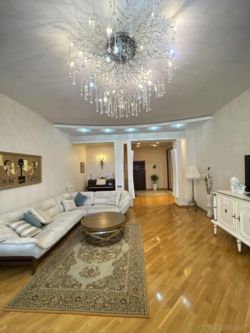 Satılır 4 otaqlı Mənzil Yeni tikili 190 m² Nəriman Nərimanov m. - şəkil 5