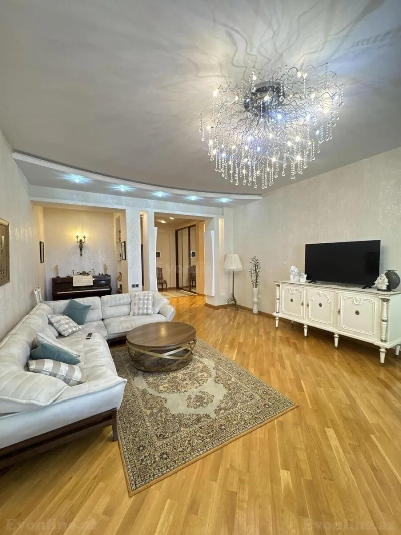 Satılır 4 otaqlı Mənzil Yeni tikili 190 m² Nəriman Nərimanov m. - şəkil 6