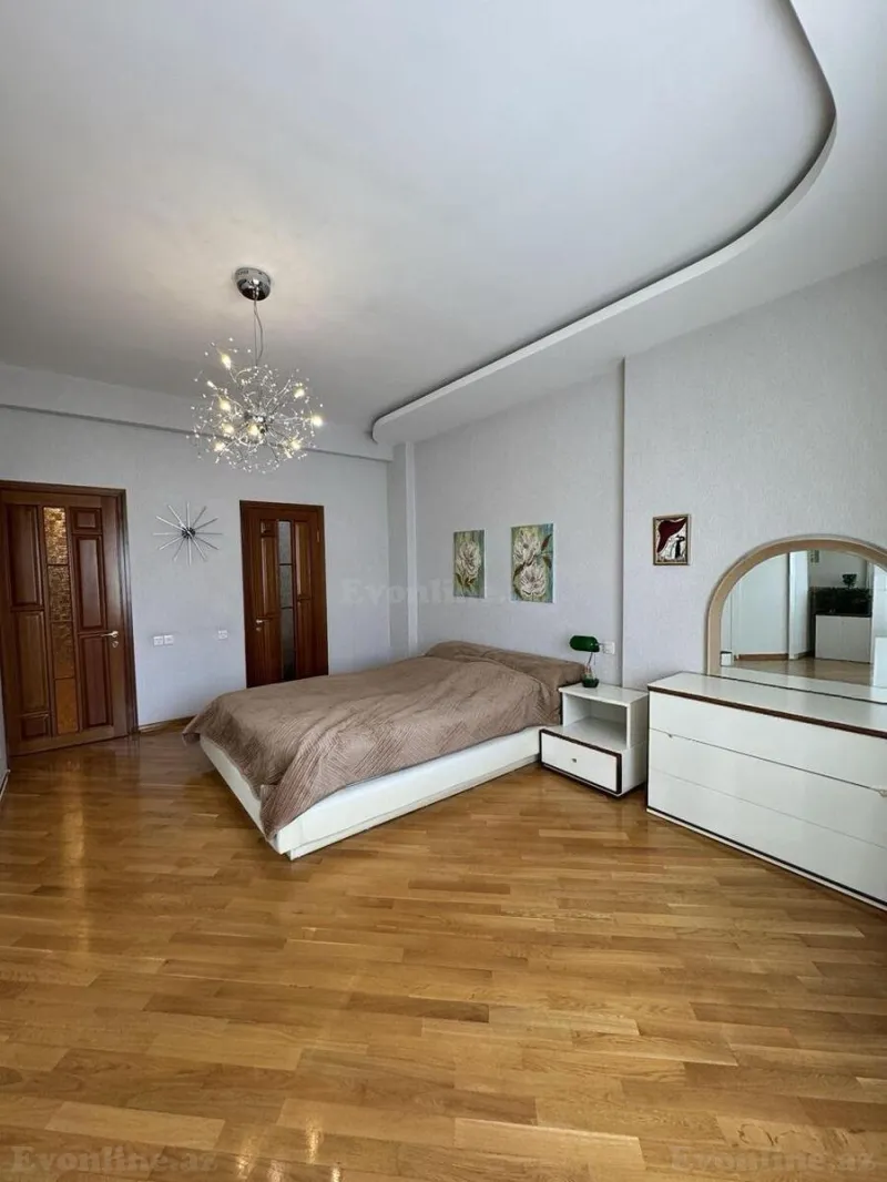 Satılır 4 otaqlı Mənzil Yeni tikili 190 m² Nəriman Nərimanov m. - şəkil 9