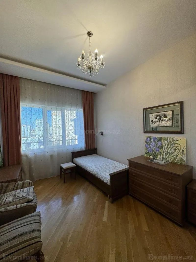 Satılır 4 otaqlı Mənzil Yeni tikili 190 m² Nəriman Nərimanov m. - şəkil 20