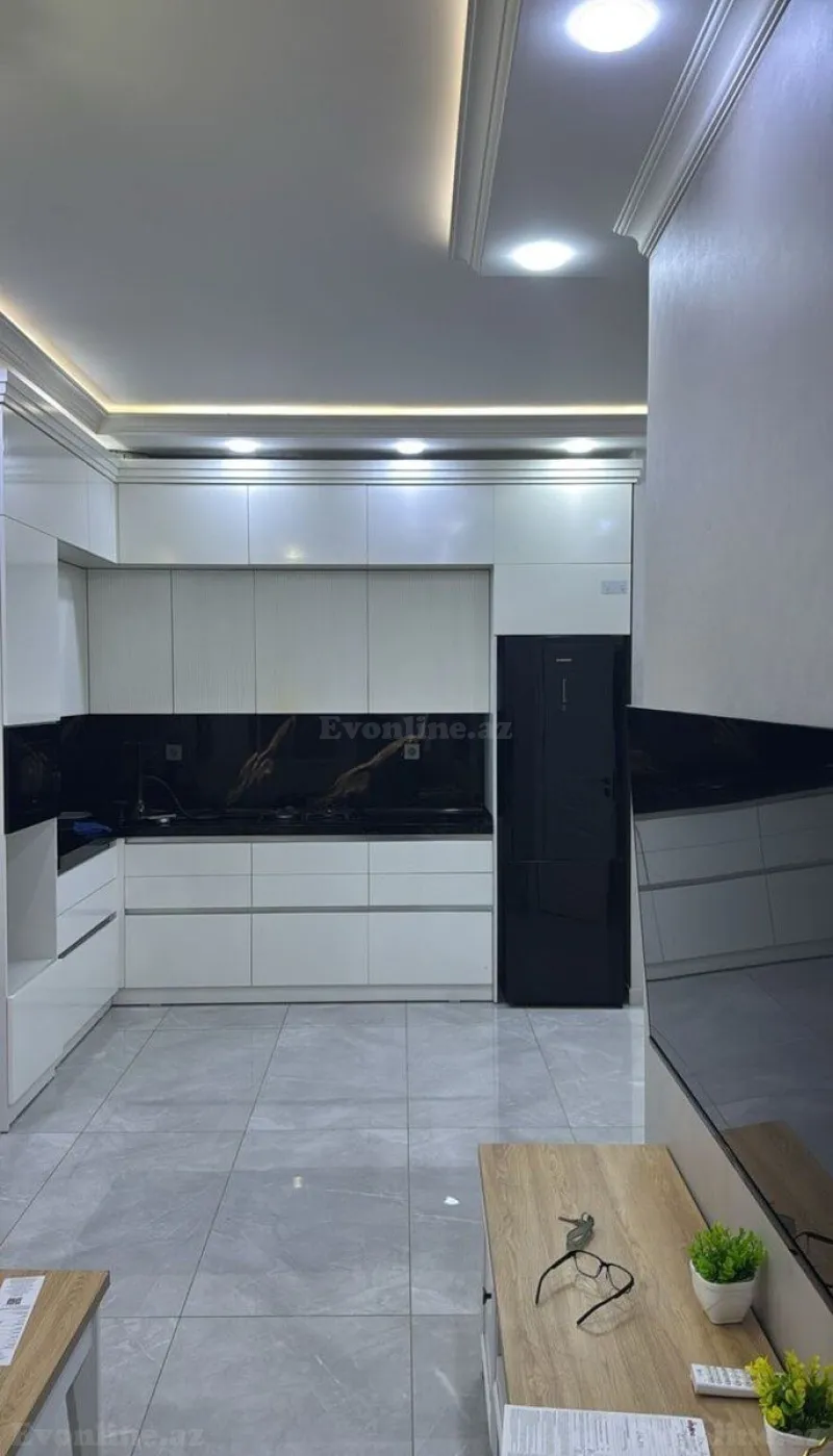 Kirayə verilir 2 otaqlı Mənzil Yeni tikili 90 m² Gənclik m. - şəkil 3