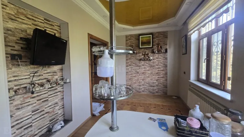 Satılır 3 otaqlı Mənzil Köhnə tikili 84 m² Sumqayıt - şəkil 2