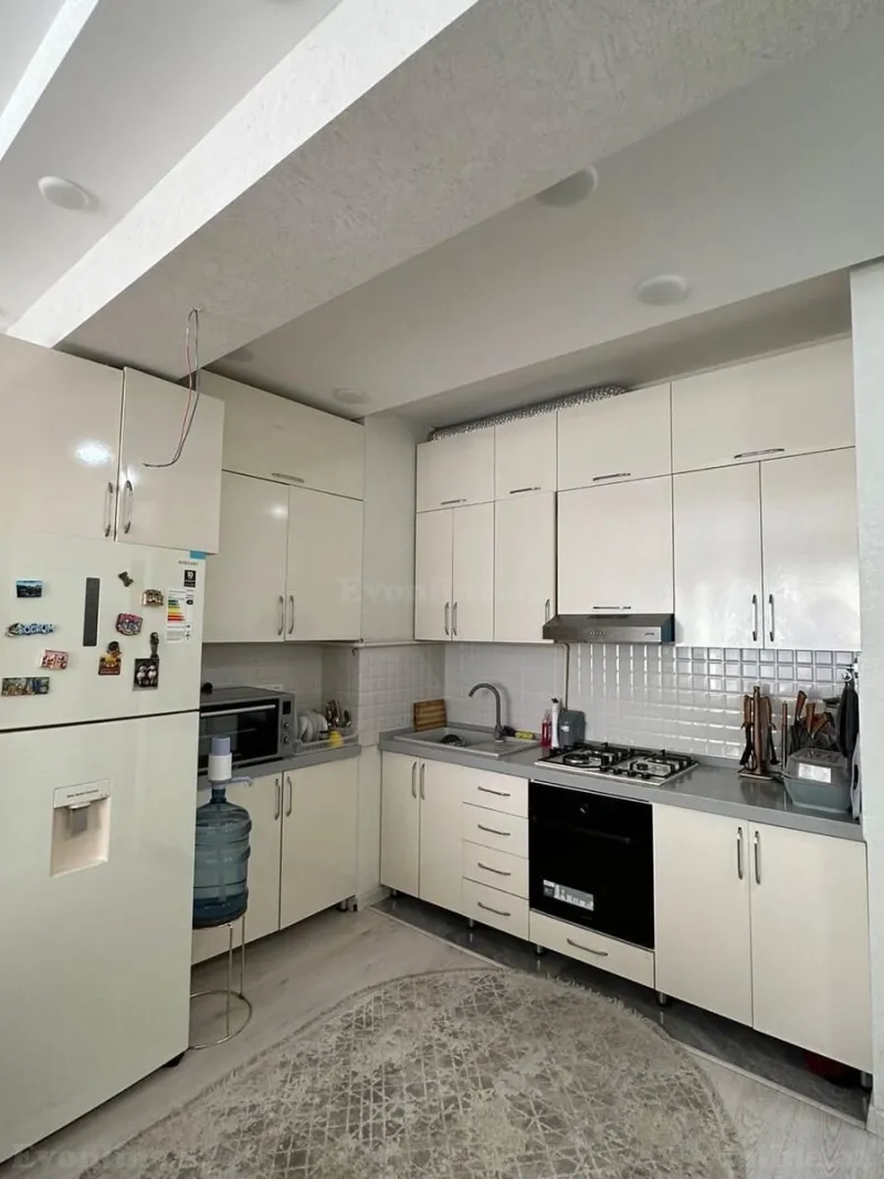 Satılır 2 otaqlı Mənzil Yeni tikili 50 m² 20 Yanvar m. - şəkil 4