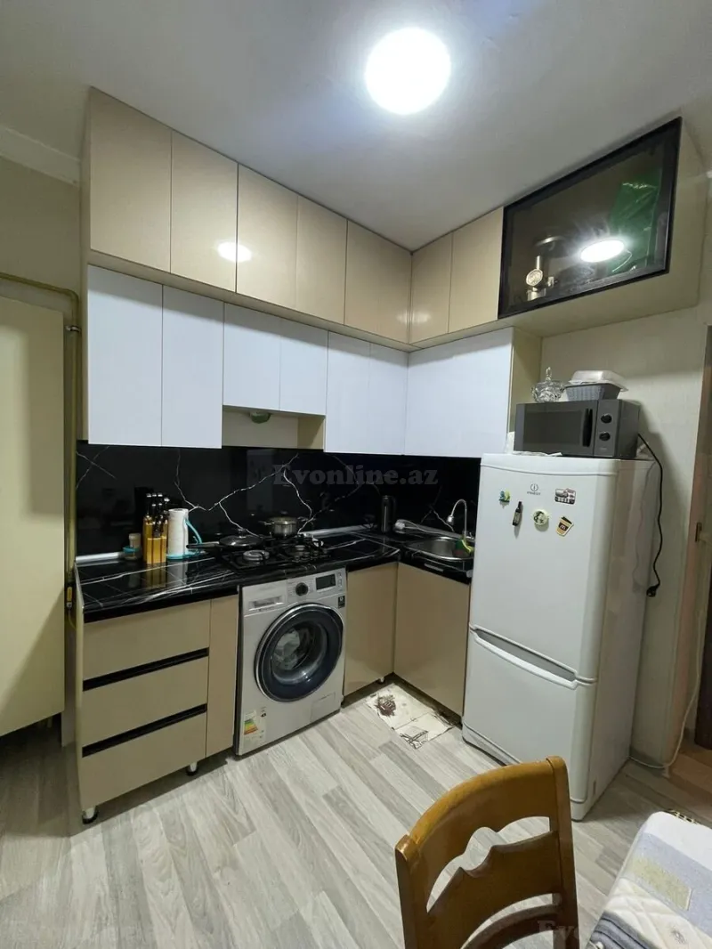 Satılır 2 otaqlı Mənzil Köhnə tikili 60 m² Xətai r. - şəkil 5