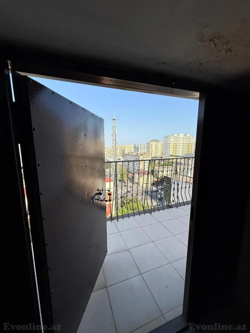 Kirayə verilir 3 otaqlı Mənzil Yeni tikili 105 m² İnşaatçılar m. - şəkil 24
