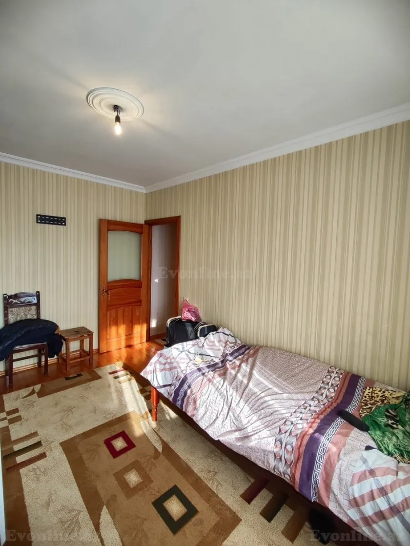 Satılır 3 otaqlı Mənzil Köhnə tikili 84 m² Sabunçu r. - şəkil 5