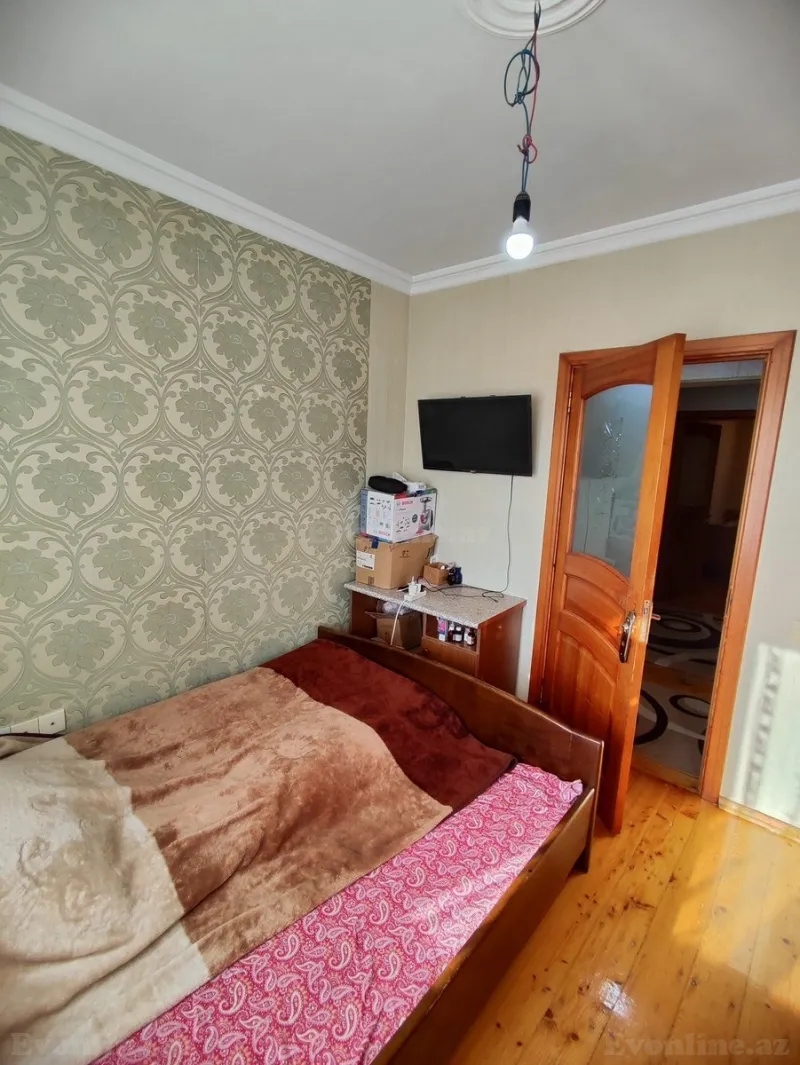 Satılır 3 otaqlı Mənzil Köhnə tikili 84 m² Sabunçu r. - şəkil 13