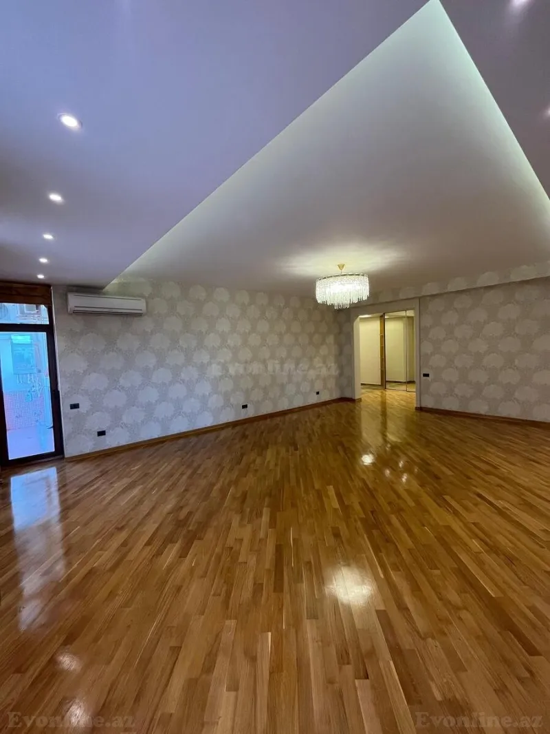 Satılır 4 otaqlı Mənzil Yeni tikili 215 m² 28 May m. - şəkil 3