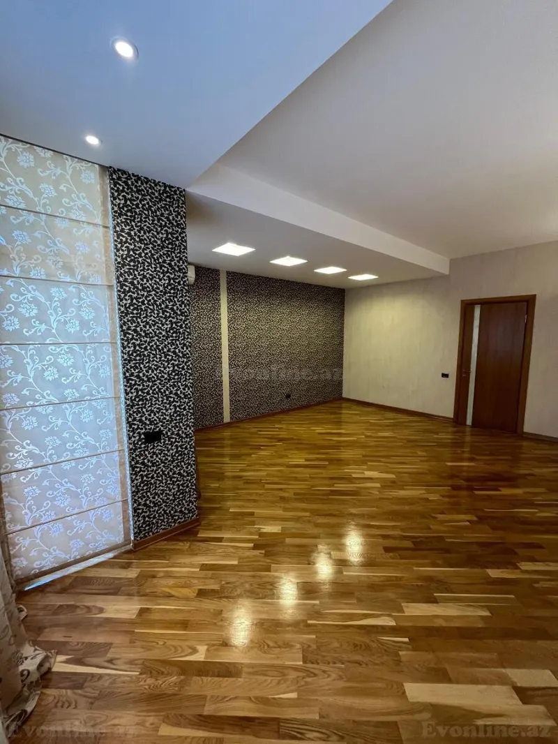 Satılır 4 otaqlı Mənzil Yeni tikili 215 m² 28 May m. - şəkil 12