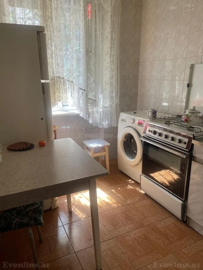 Satılır 2 otaqlı Mənzil Köhnə tikili 60 m² Nizami m. - şəkil 6