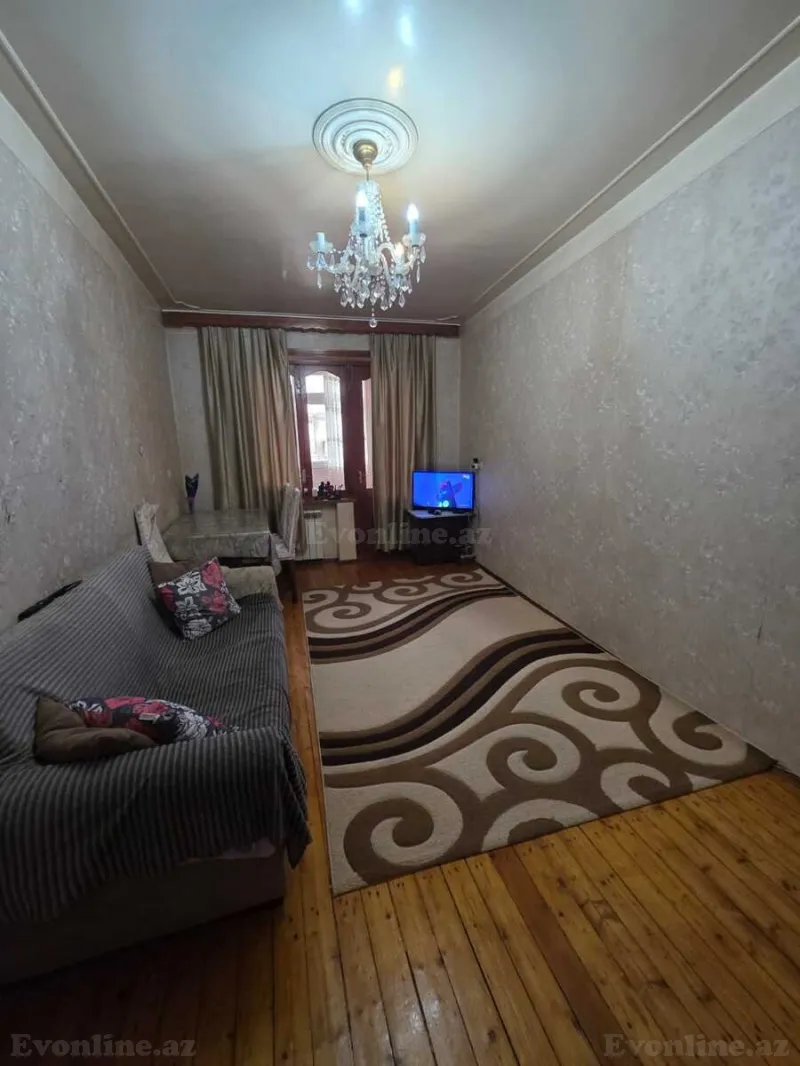 Satılır 3 otaqlı Mənzil Köhnə tikili 80 m² Həzi Aslanov m.