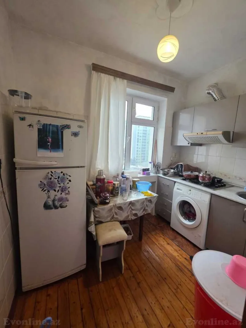 Satılır 3 otaqlı Mənzil Köhnə tikili 80 m² Həzi Aslanov m. - şəkil 4