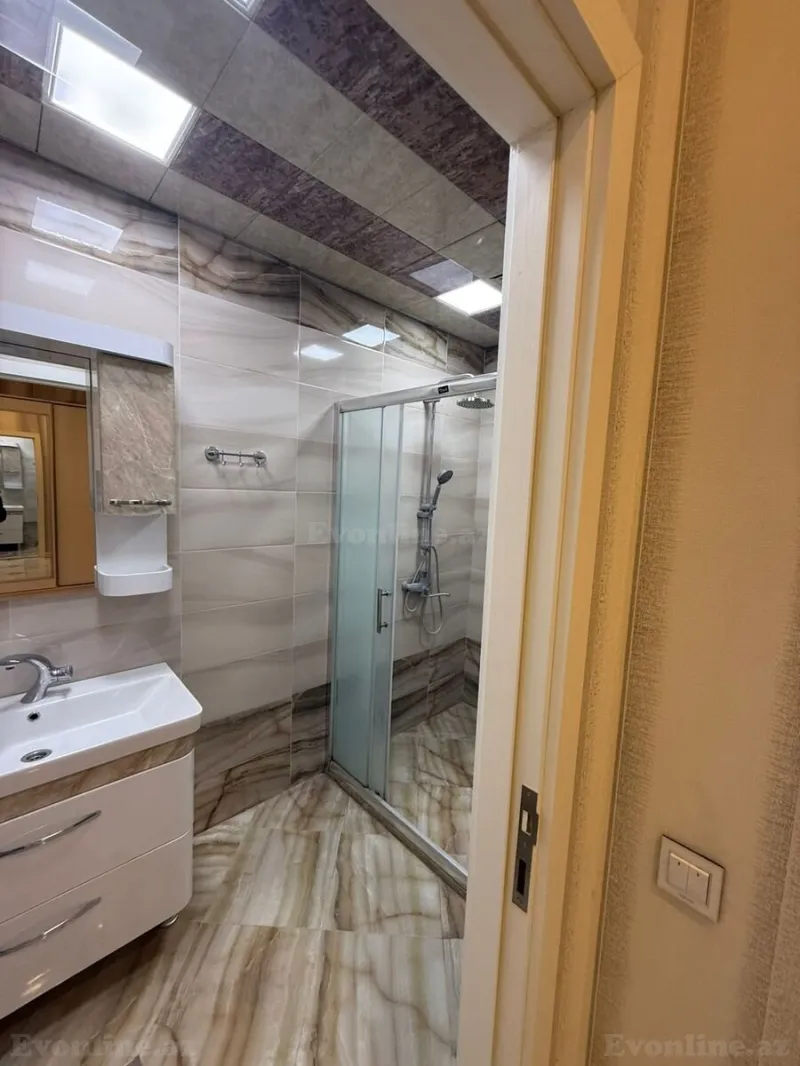 Kirayə verilir 2 otaqlı Mənzil Yeni tikili 60 m² Xətai m. - şəkil 6