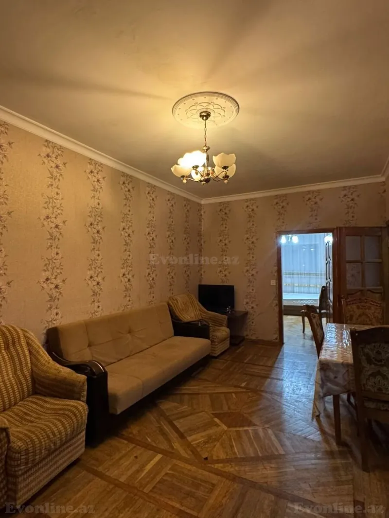 Kirayə verilir 2 otaqlı Mənzil Köhnə tikili 55 m² 6-cı mikrorayon - şəkil 4