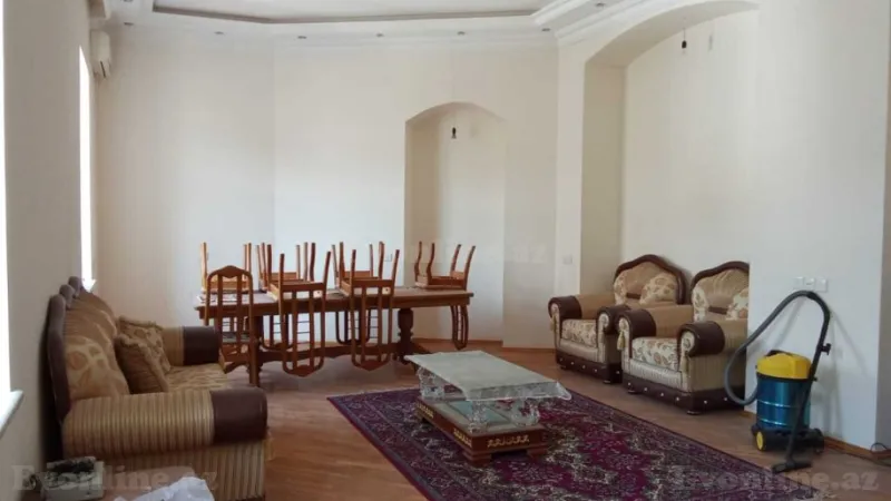 Kirayə verilir 3 otaqlı Mənzil Köhnə tikili 120 m² Sahil m. - şəkil 2