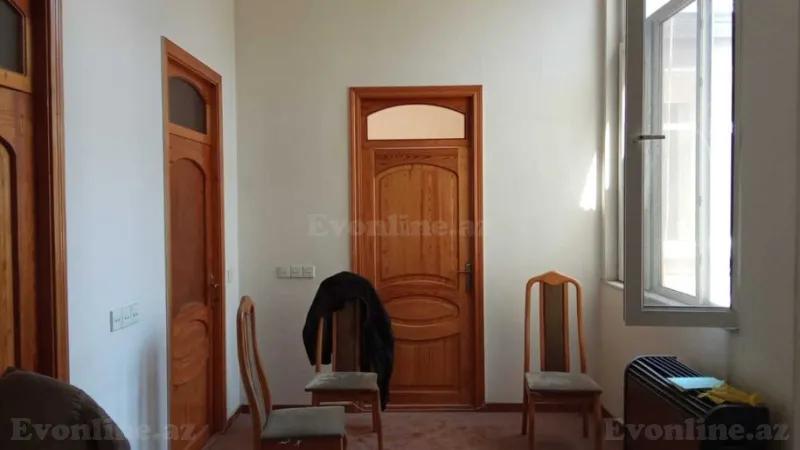 Kirayə verilir 3 otaqlı Mənzil Köhnə tikili 120 m² Sahil m. - şəkil 5