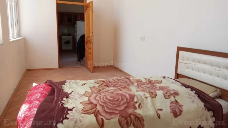 Kirayə verilir 3 otaqlı Mənzil Köhnə tikili 120 m² Sahil m. - şəkil 21