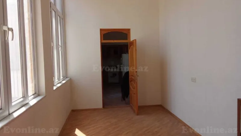 Kirayə verilir 3 otaqlı Mənzil Köhnə tikili 120 m² Sahil m. - şəkil 23