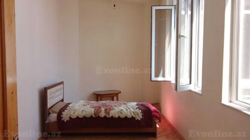Kirayə verilir 3 otaqlı Mənzil Köhnə tikili 120 m² Sahil m. - şəkil 28