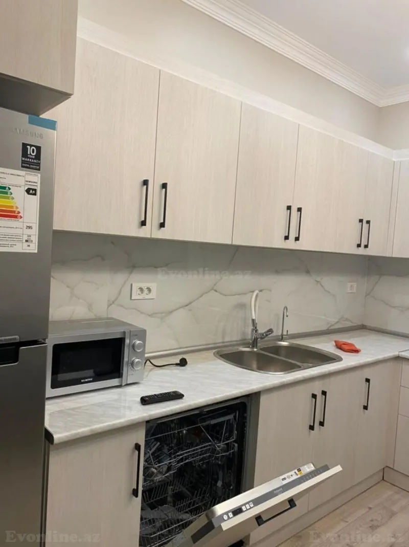 Satılır 3 otaqlı Mənzil Yeni tikili 148 m² 8 Noyabr m. - şəkil 16