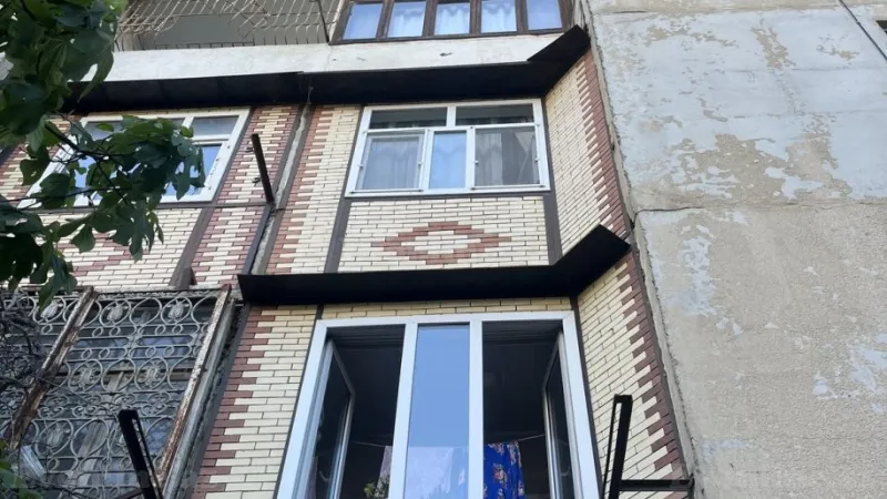 Satılır 3 otaqlı Mənzil Köhnə tikili 85 m² Əhmədli - şəkil 2