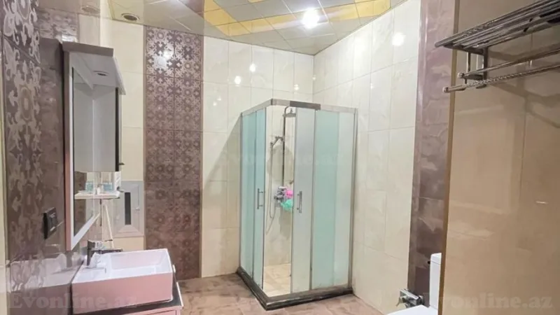 Satılır 4 otaqlı Mənzil Yeni tikili 170 m² Gənclik m. - şəkil 9