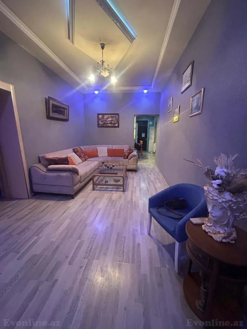 Kirayə verilir 2 otaqlı Mənzil Köhnə tikili 52 m² Sahil m. - şəkil 2