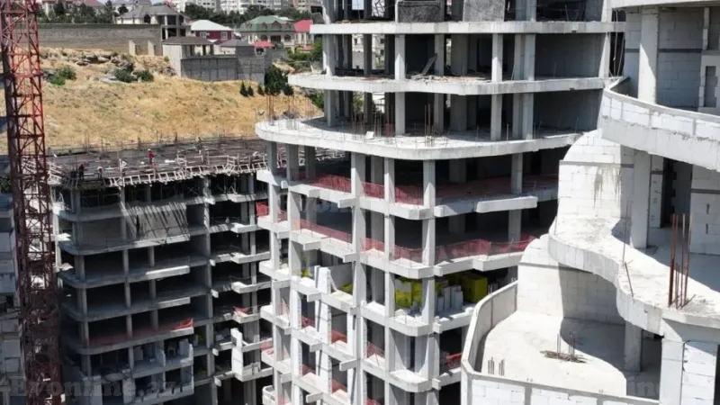 Satılır 1 otaqlı Mənzil Yeni tikili 51 m² Sabunçu r. - şəkil 3