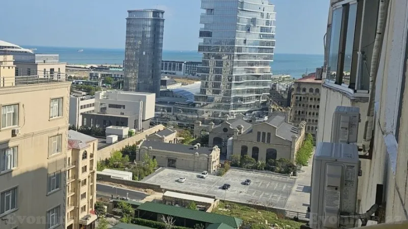 Kirayə verilir 2 otaqlı Mənzil Yeni tikili 90 m² Xətai m.