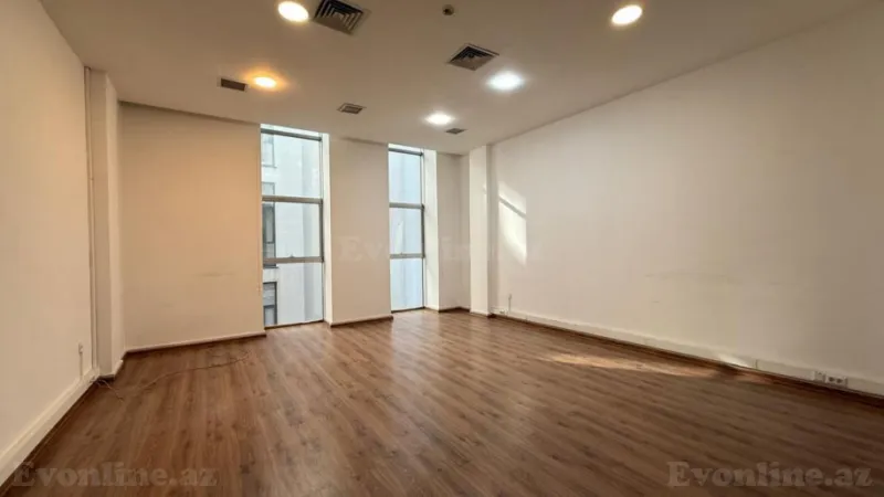 Kirayə verilir Ofis 580 m² Nərimanov r. - şəkil 2