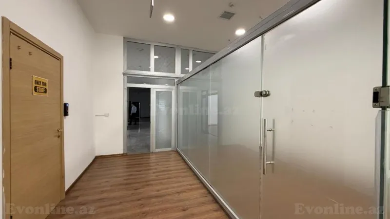 Kirayə verilir Ofis 580 m² Nərimanov r. - şəkil 10