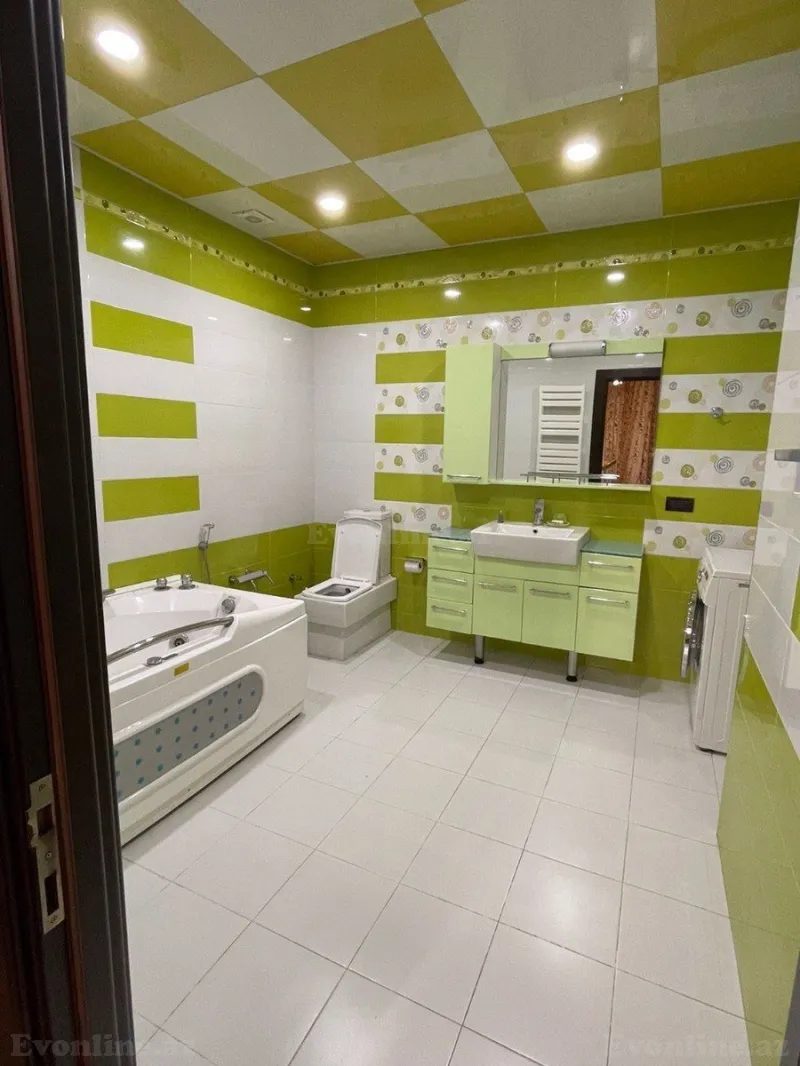 Satılır 3 otaqlı Mənzil Yeni tikili 140 m² 2-ci mikrorayon - şəkil 6