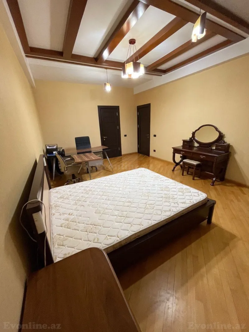 Satılır 3 otaqlı Mənzil Yeni tikili 140 m² 2-ci mikrorayon - şəkil 11